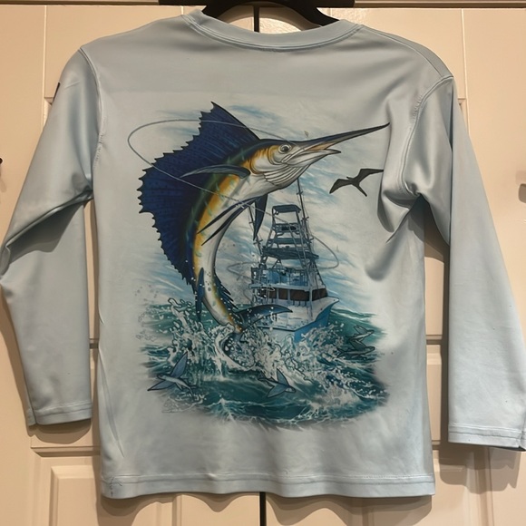 Boys S Fishing Top (small hole on side) - Picture 2 of 3